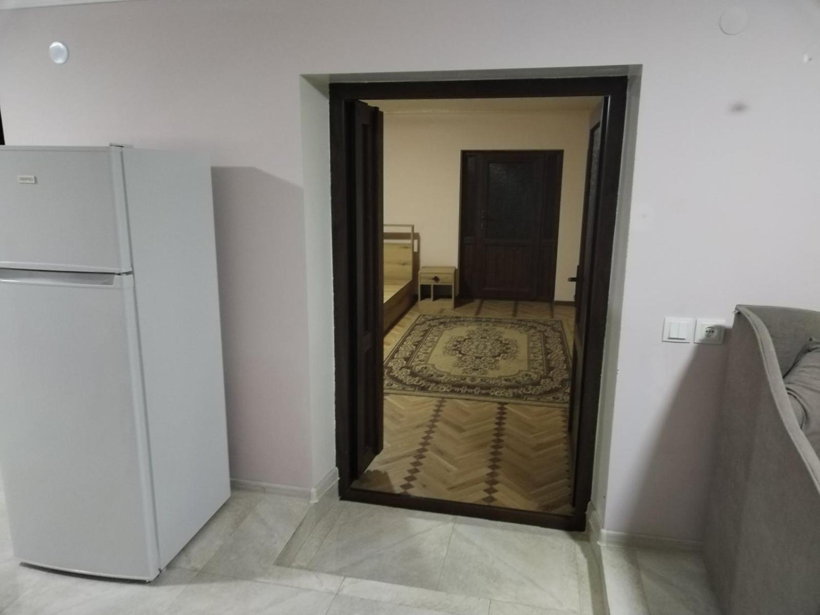 Lyucie Guest House Ijevan Ngoại thất bức ảnh