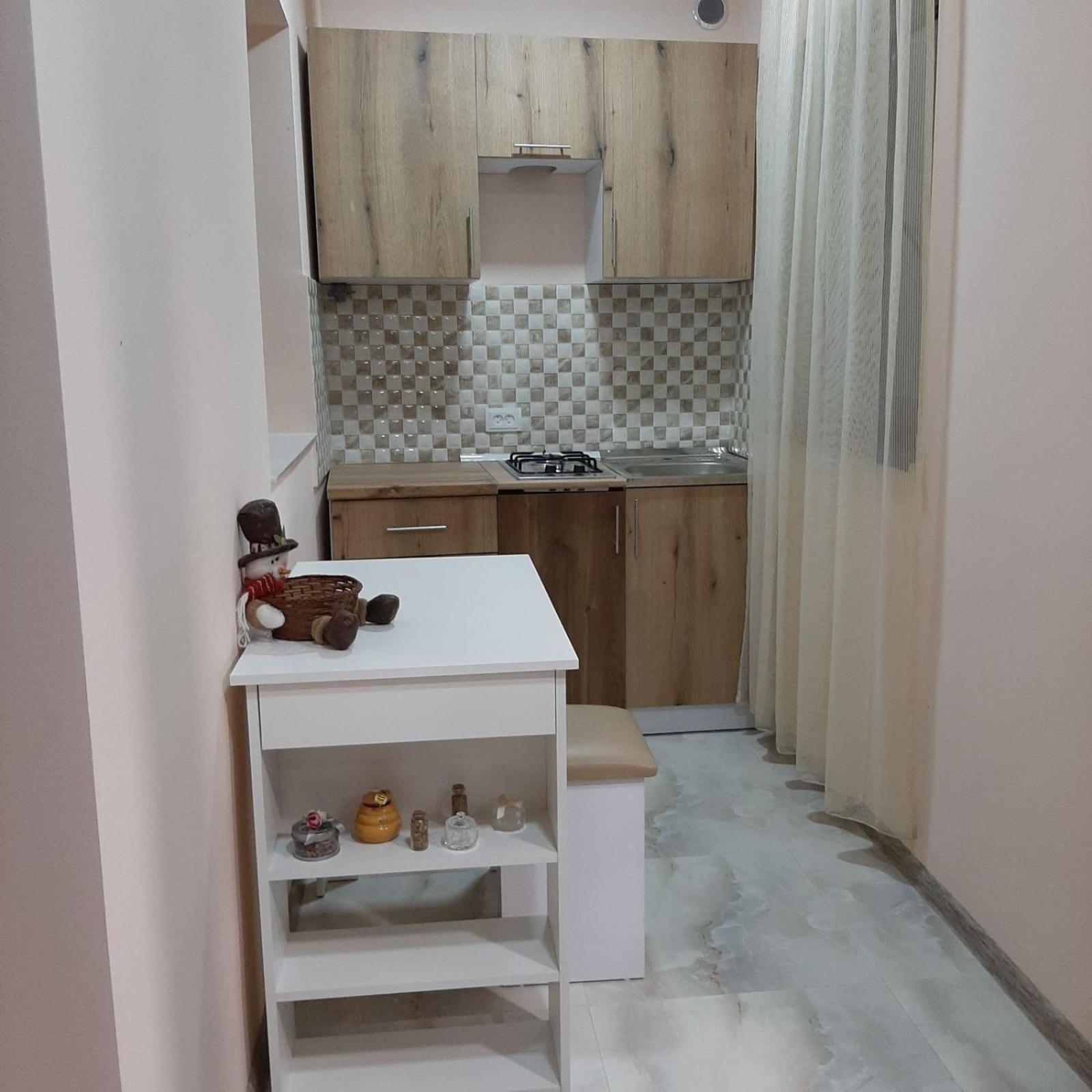 Lyucie Guest House Ijevan Ngoại thất bức ảnh