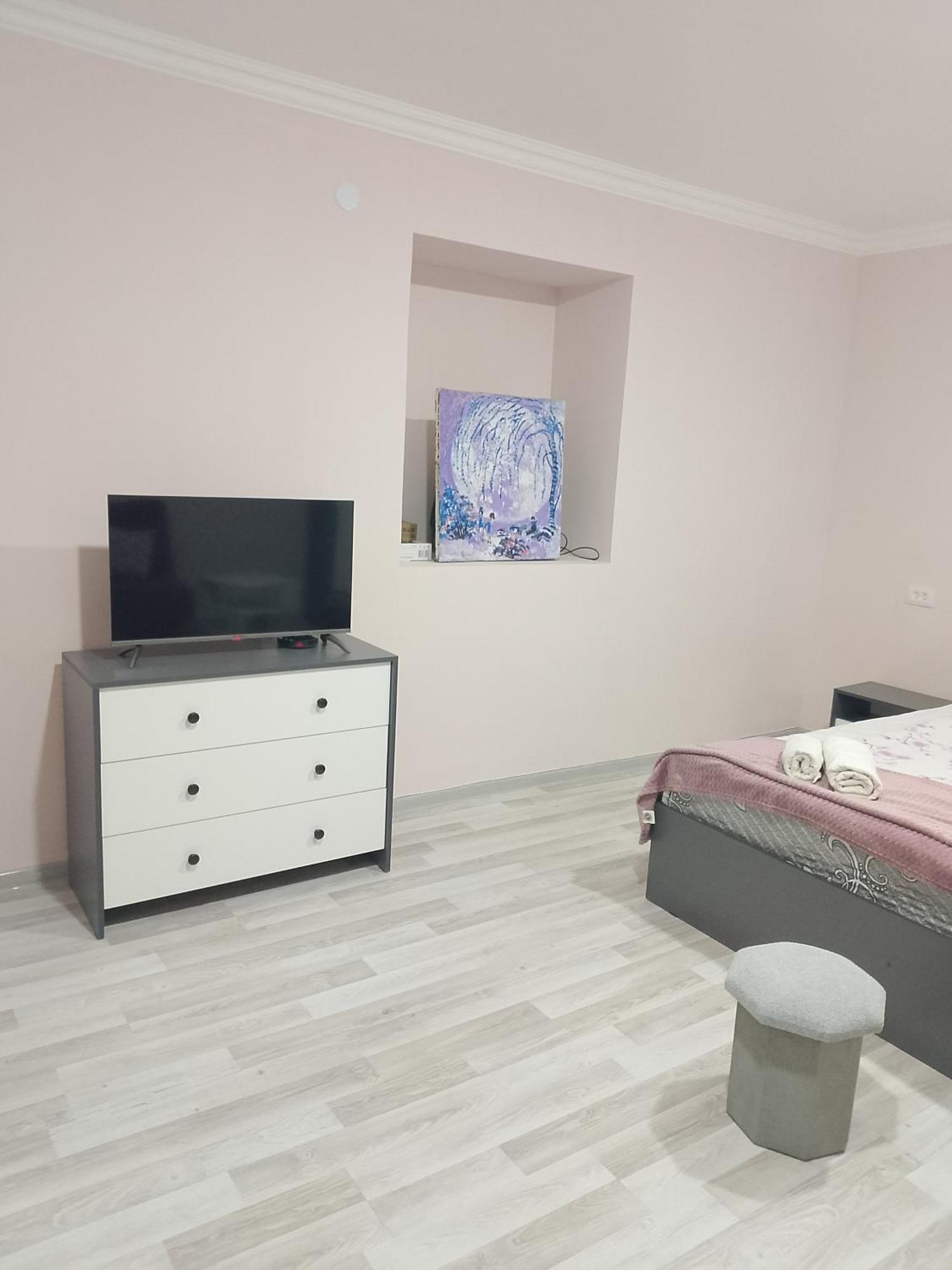 Lyucie Guest House Ijevan Ngoại thất bức ảnh